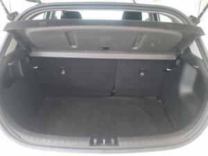 Kia Rio hatch 1.2 LS - Image 17