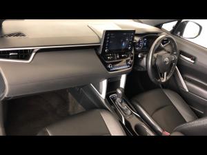 Toyota Corolla Cross 1.8 Hybrid XS - Image 7
