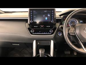 Toyota Corolla Cross 1.8 Hybrid XS - Image 13