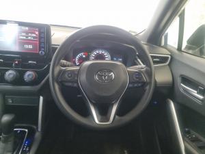 Toyota Corolla Cross 1.8 Xi - Image 8