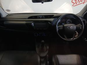 Toyota Hilux 2.0 single cab S (aircon) - Image 6