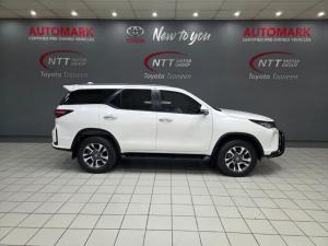 Toyota Fortuner 2.8 GD-6 4X4 VX automatic - Image 3