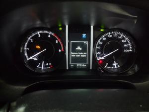Toyota Fortuner 2.8 GD-6 4X4 VX automatic - Image 9