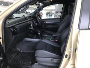 Toyota Hilux 2.8 GD-6 RB Legend 55 4X4 automaticD/C - Image 7