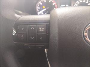 Toyota Hilux 2.4 GD-6 RB RaiderE/CAB - Image 9