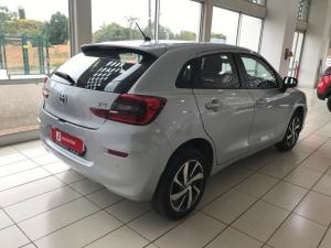 Toyota Starlet 1.5 Xs automatic - Image 2