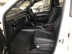 Toyota Hilux 2.8 GD-6 RB Legend RS automaticD/C - Image 7