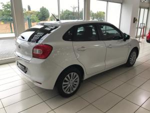 Toyota Starlet 1.4 Xi - Image 2