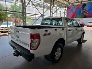 Ford Ranger 2.2TDCi XL 4X4 automaticD/C - Image 12