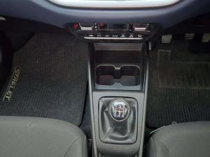 Toyota Starlet 1.5 Xi - Image 19