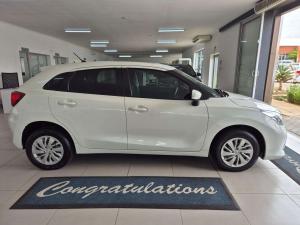 Toyota Starlet 1.5 Xi - Image 8