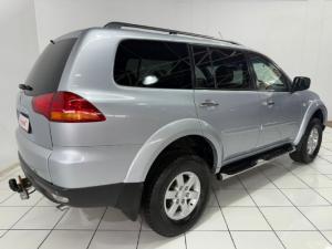 Mitsubishi Pajero Sport 3.2DI-D GLS - Image 4