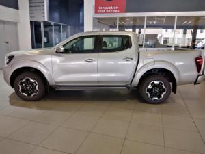 Nissan Navara 2.5DDTi double cab LE Plus - Image 2