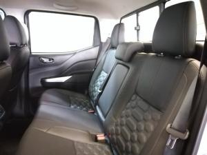 Nissan Navara 2.5DDTi double cab LE Plus - Image 7