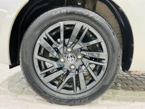 Toyota Vitz 1.0 XR manual - Image 13