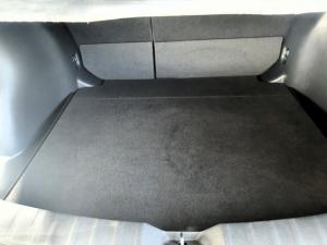 Toyota Corolla Cross 1.8 Hybrid XS - Image 6