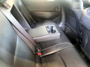 Toyota Corolla Cross 1.8 Hybrid XS - Image 8