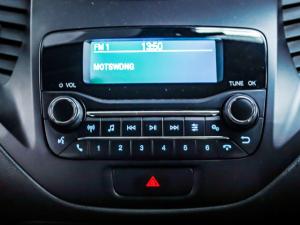 Ford Figo sedan 1.5 Trend - Image 13