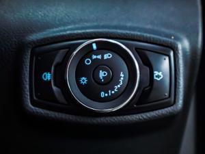 Ford Figo sedan 1.5 Trend - Image 6