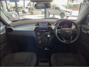 Mahindra KUV100 Nxt 1.2 G80 K6+ - Image 12
