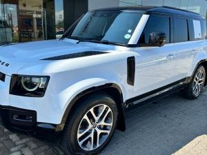 Land Rover Defender 110 D300 X-Dynamic SE - Image 3