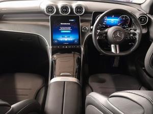 Mercedes-Benz GLC GLC300d 4Matic Avantgarde - Image 7