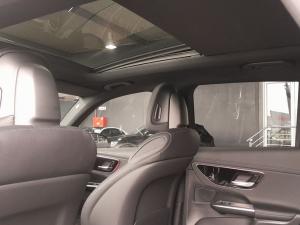 Mercedes-Benz GLC GLC300d 4Matic Avantgarde - Image 14
