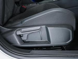 Volkswagen Golf R - Image 14