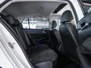 Volkswagen Golf R - Image 16