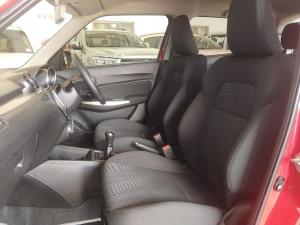Suzuki Swift 1.2 GLX manual - Image 9