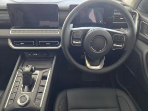 GWM P300 2.4T double cab LT - Image 11