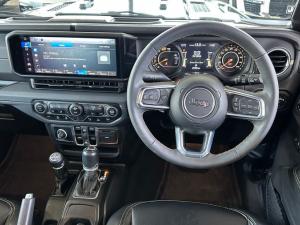 Jeep Wrangler Unlimited 2.0T Sahara - Image 17