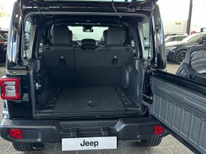 Jeep Wrangler Unlimited 2.0T Sahara - Image 9