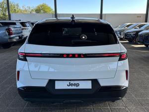 Opel Grandland 1.6T GS Line - Image 9