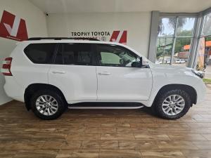 Toyota Land Cruiser Prado 3.0DT VX - Image 3