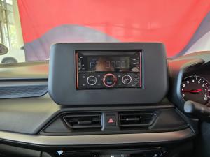 Suzuki Swift 1.2 GL - Image 10