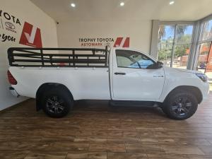 Toyota Hilux 2.4GD-6 single cab Raider manual - Image 3