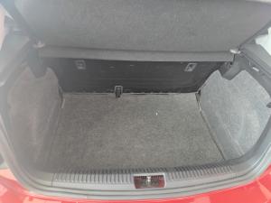 Volkswagen Polo Vivo hatch 1.4 Trendline - Image 11