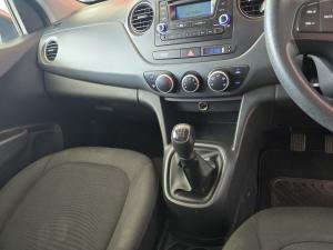 Hyundai Grand i10 1.25 Fluid - Image 9