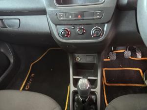 Renault Kwid 1.0 Evolution - Image 9