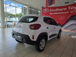 Renault Kwid 1.0 Evolution - Image 2