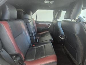 Toyota Fortuner 2.8GD-6 48V VX - Image 12