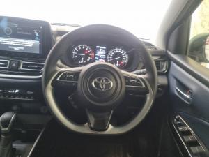 Toyota Starlet 1.5 XR auto - Image 8