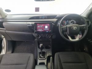 Toyota Hilux 2.4GD-6 Xtra cab Raider auto - Image 6