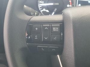 Toyota Hilux 2.4GD-6 Xtra cab Raider auto - Image 9