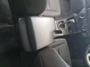 Toyota Hilux 2.4GD-6 Xtra cab Raider auto - Image 12