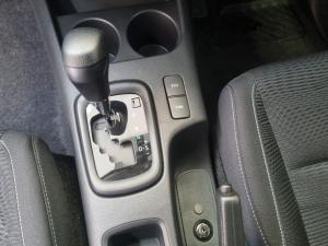 Toyota Hilux 2.4GD-6 Xtra cab Raider auto - Image 13