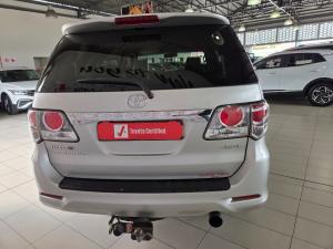 Toyota Fortuner 3.0D-4D 4x4 Ltd edition auto - Image 5