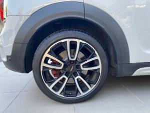 MINI Countryman John Cooper Works ALL4 Countryman - Image 11