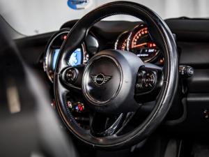 MINI Hatch One Hatch 5-door - Image 14